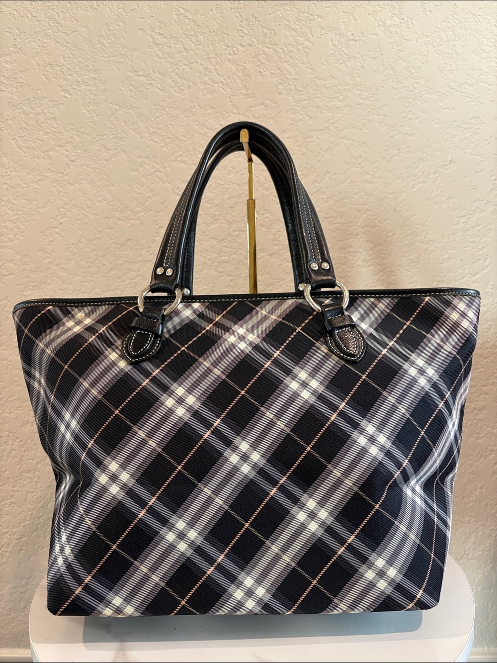 Burberry Black Plaid Tote Canvas Bag with Leather Handles - Picture 3 of 16